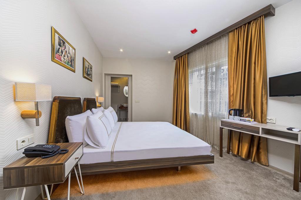 Almina Guest House Istanbul Room photo